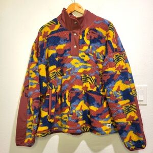 The North Face Women’s Printed Cragmont Fleece Snap Pullover Jacket
